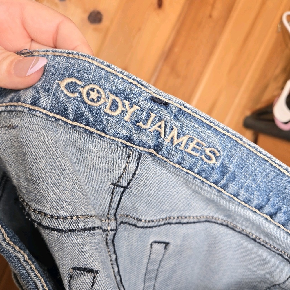 Cody James Mens Jeans 31x30 Measures 33x30 Blue Light Wash Denim Bootcut Pants - Picture 7 of 9